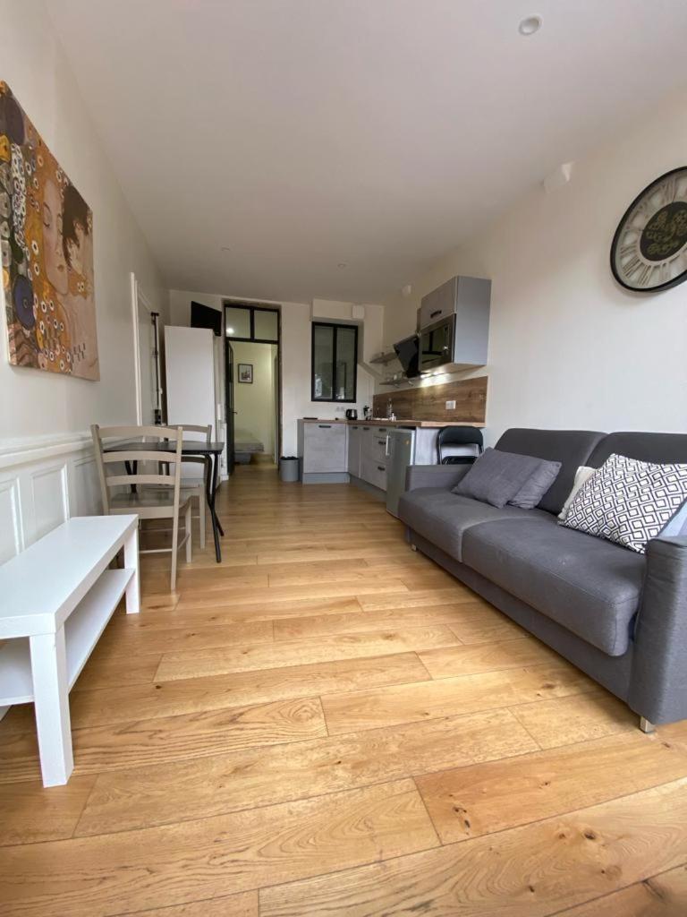 Lyon Standing Historic City Apartment Exterior foto