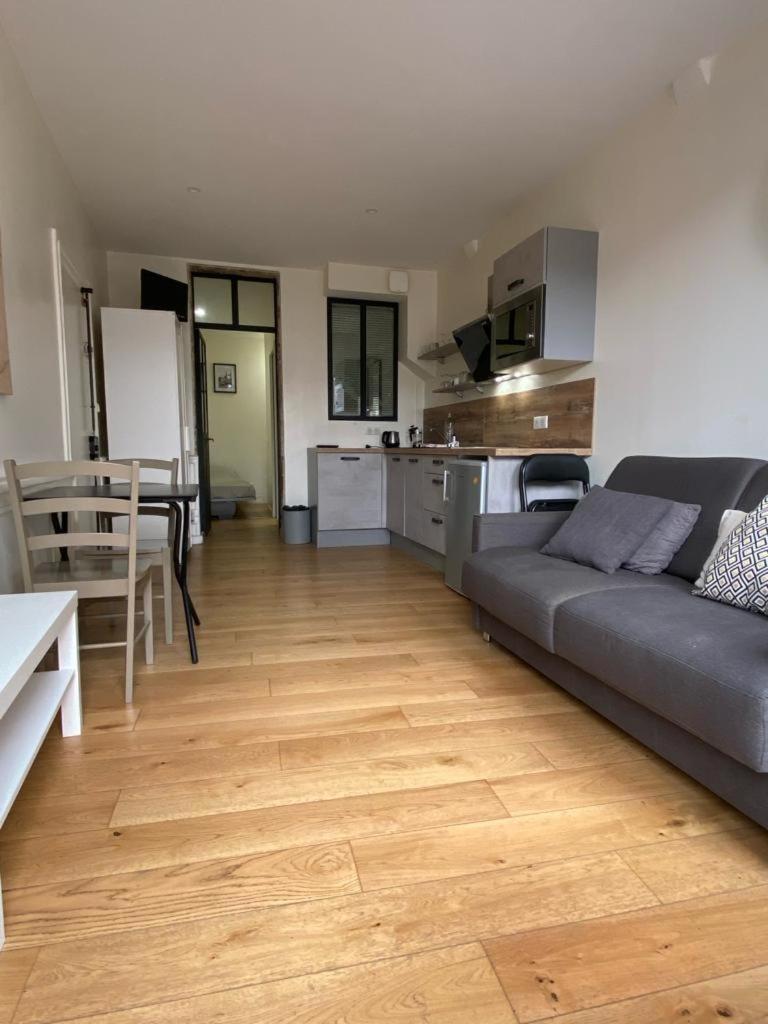 Lyon Standing Historic City Apartment Exterior foto